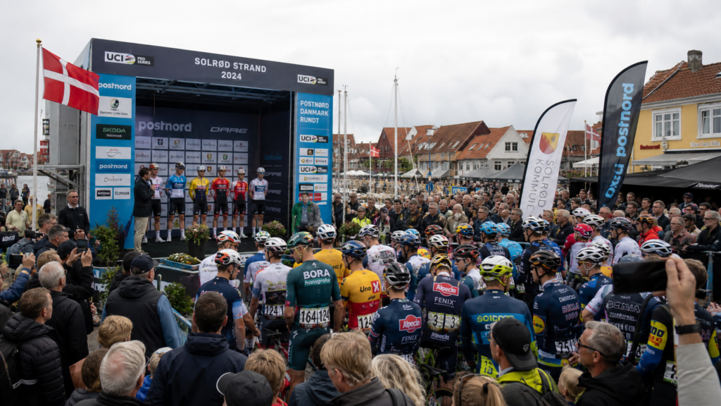 PostNord Danmark Rundt – 2. Etappe Startzeremonie mit Jonas Vingegaard