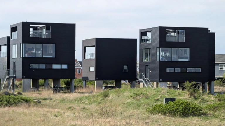 Hollænderstrædet Ferienhäuser (Sort Sol)